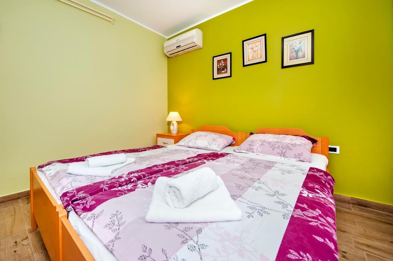 Ferienwohnung Casa Leona Rovinj Exterior foto