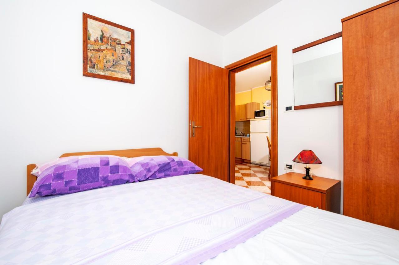 Ferienwohnung Casa Leona Rovinj Exterior foto
