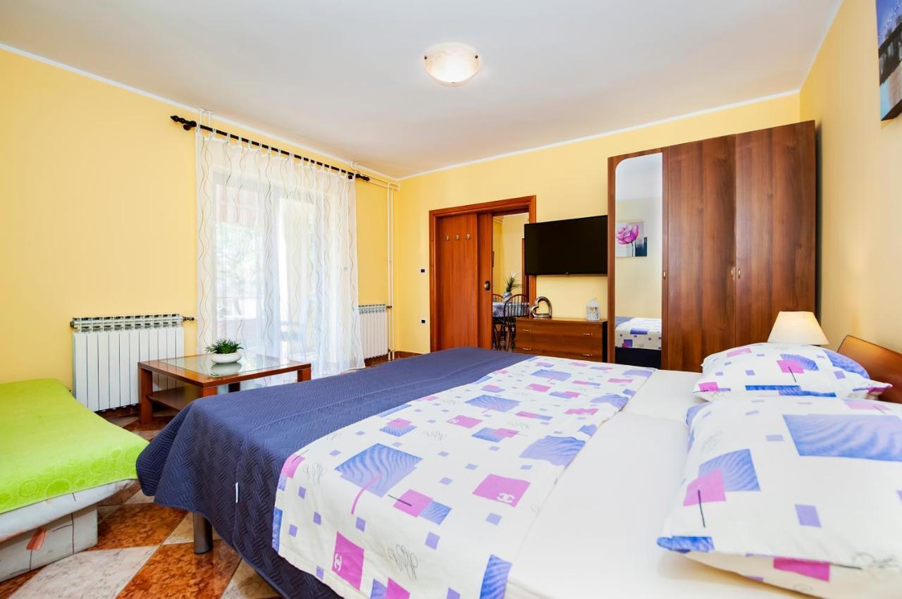 Ferienwohnung Casa Leona Rovinj Exterior foto