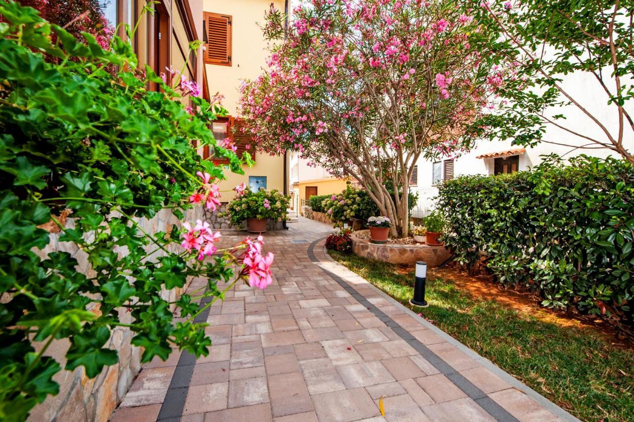 Ferienwohnung Casa Leona Rovinj Exterior foto