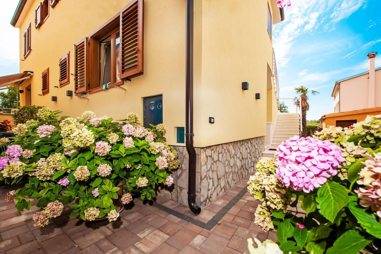 Ferienwohnung Casa Leona Rovinj Exterior foto