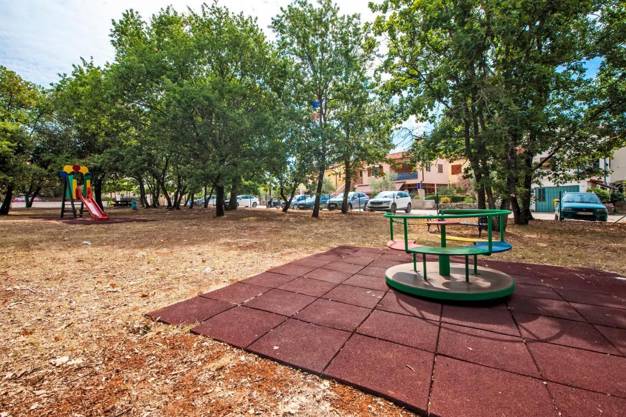 Ferienwohnung Casa Leona Rovinj Exterior foto