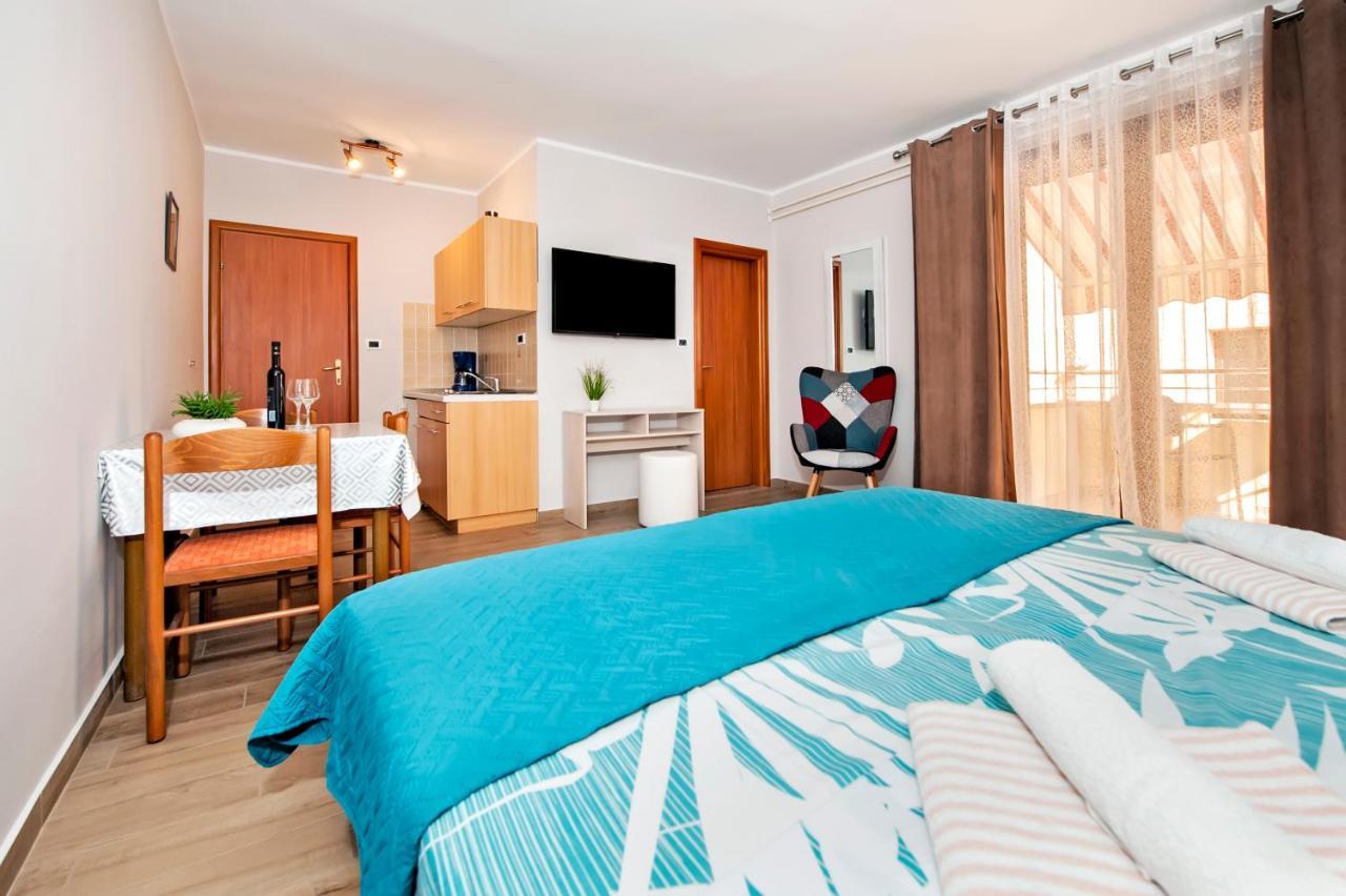 Ferienwohnung Casa Leona Rovinj Exterior foto